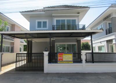 204 Sqm., 1 Bed, 1 Bath House listed for ฿ 3,300,000.
