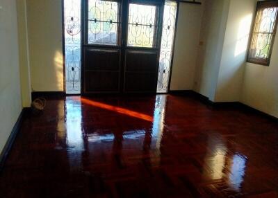 360 Sqm., 1 Bed, 1 Bath House listed for ฿ 3,000,000.