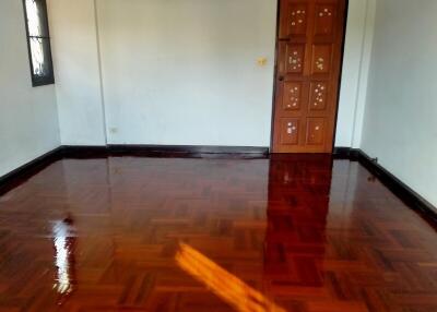 360 Sqm., 1 Bed, 1 Bath House listed for ฿ 3,000,000.