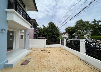 204 Sqm., 3 Beds, 3 Baths House listed for ฿ 3,696,000.
