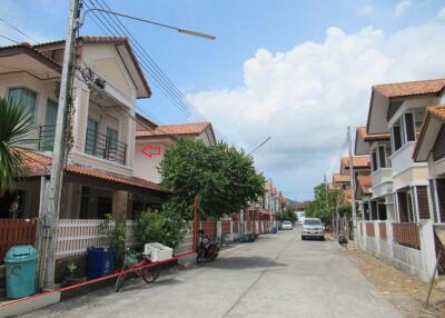 154 Sqm., 1 Bed, 1 Bath House listed for ฿ 3,675,000.