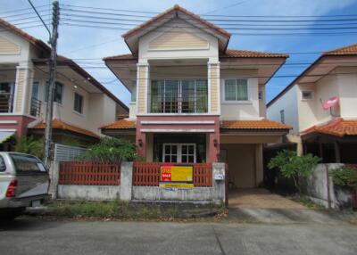 158 Sqm., 1 Bed, 1 Bath House listed for ฿ 3,675,000.