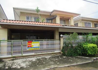 208 Sqm., 1 Bed, 1 Bath House listed for ฿ 3,675,000.
