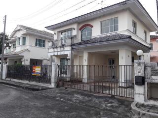 231 Sqm., 3 Beds, 2 Baths House listed for ฿ 3,400,000.