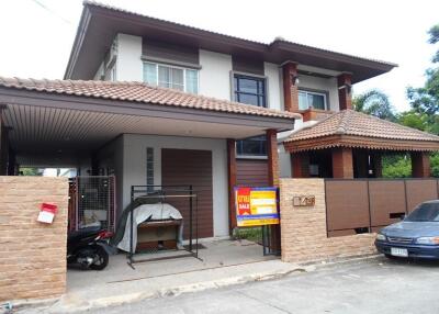 208 Sqm., 3 Beds, 2 Baths House listed for ฿ 3,570,000.