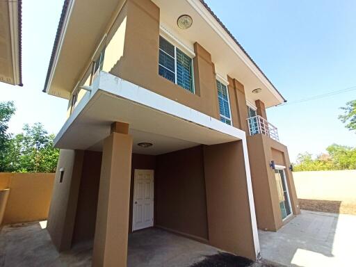 205 Sqm., 3 Beds, 2 Baths House listed for ฿ 2,800,000.