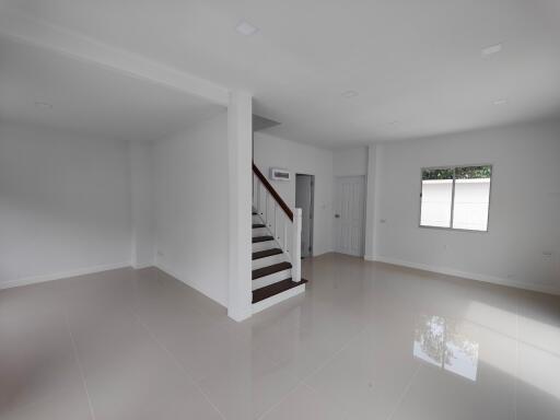 159 Sqm., 3 Beds, 2 Baths House listed for ฿ 3,000,000.