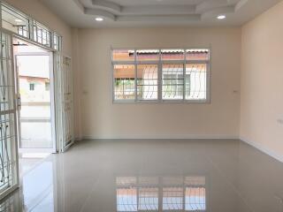 304 Sqm., 3 Beds, 2 Baths House listed for ฿ 2,880,000.