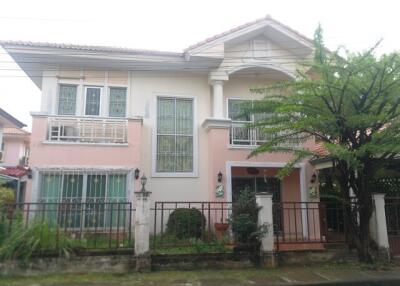 201 Sqm., 3 Beds, 2 Baths House listed for ฿ 3,465,000.
