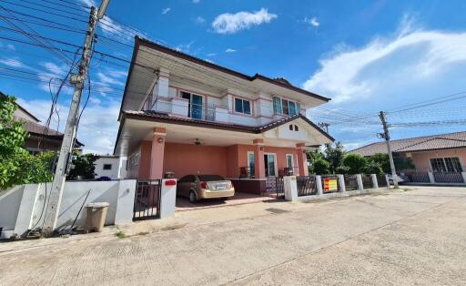 338 Sqm., 4 Beds, 2 Baths House listed for ฿ 3,465,000.