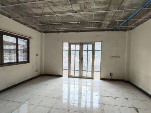 199 Sqm., 1 Bed, 3 Baths House listed for ฿ 3,100,000.
