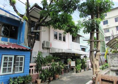 164 Sqm., 3 Beds, 2 Baths House listed for ฿ 3,389,000.