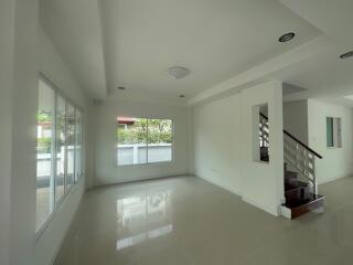 320 Sqm., 3 Beds, 2 Baths House listed for ฿ 3,369,000.