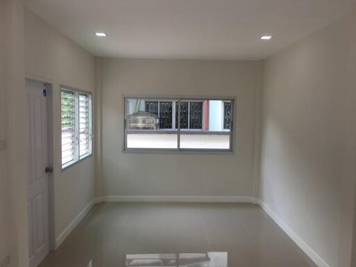 204 Sqm., 3 Beds, 2 Baths House listed for ฿ 3,360,000.