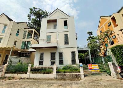 148 Sqm., 1 Bed, 1 Bath House listed for ฿ 3,360,000.