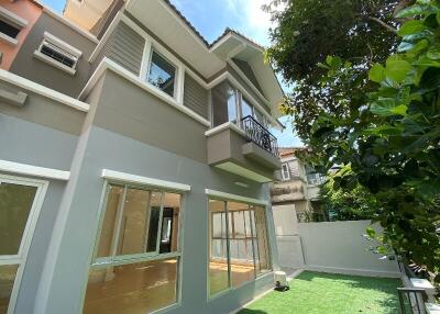 160 Sqm., 3 Beds, 2 Baths House listed for ฿ 3,360,000.
