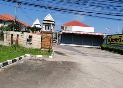 258 Sqm., 4 Beds, 2 Baths House listed for ฿ 3,360,000.