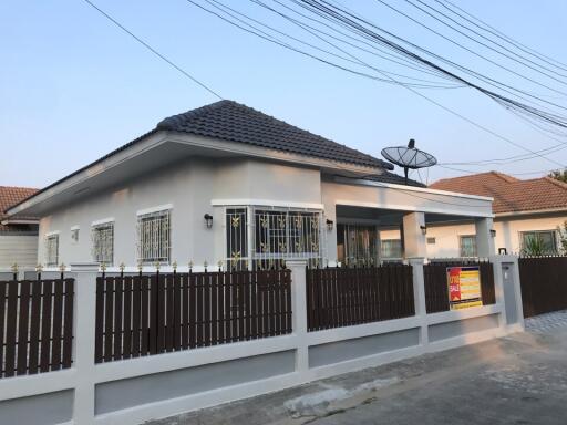 288 Sqm., 3 Beds, 2 Baths House listed for ฿ 2,800,000.