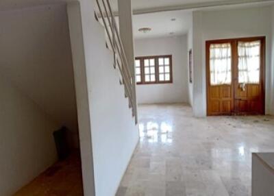 240 Sqm., 3 Beds, 2 Baths House listed for ฿ 2,900,000.