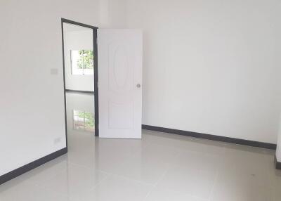 213 Sqm., 3 Beds, 2 Baths House listed for ฿ 2,850,000.