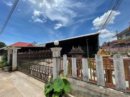 460 Sqm., 3 Beds, 2 Baths House listed for ฿ 3,295,000.