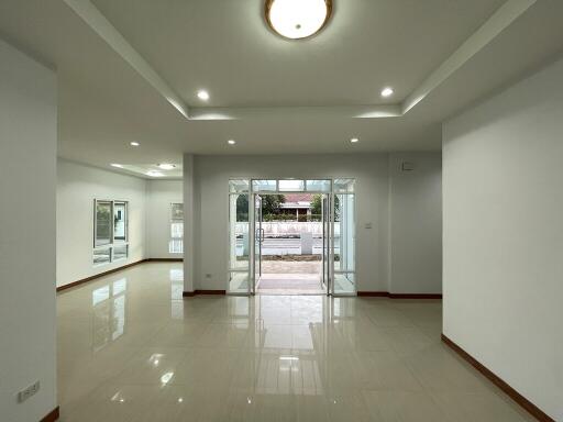 415 Sqm., 3 Beds, 1 Bath House listed for ฿ 3,255,000.