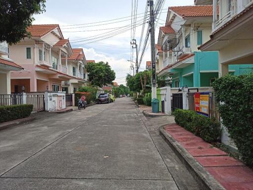 143 Sqm., 3 Beds, 2 Baths House listed for ฿ 2,590,000.
