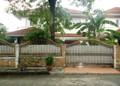 222 Sqm., 1 Bed, 1 Bath House listed for ฿ 2,610,000.