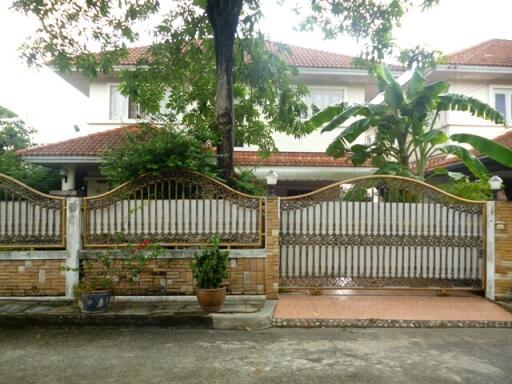 222 Sqm., 1 Bed, 1 Bath House listed for ฿ 2,610,000.