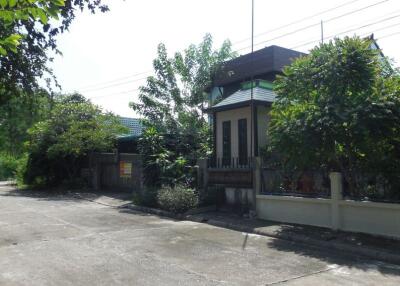 360 Sqm., 2 Beds, 1 Bath House listed for ฿ 3,189,000.