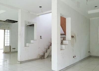 204 Sqm., 1 Bed, 1 Bath House listed for ฿ 3,150,000.