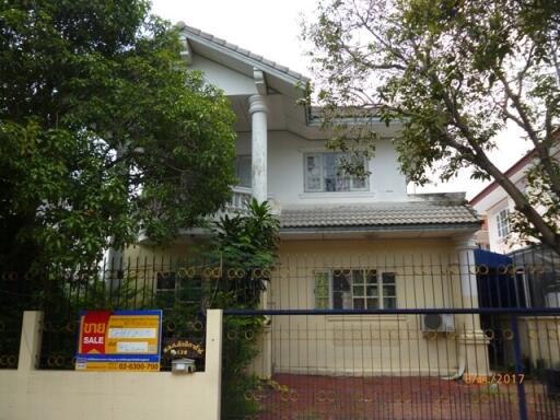 219 Sqm., 1 Bed, 1 Bath House listed for ฿ 2,850,000.