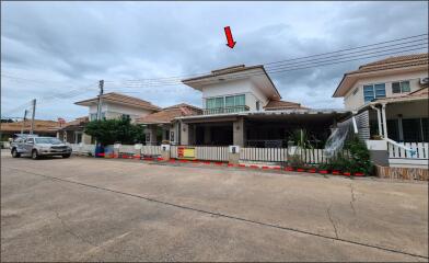 256 Sqm., 3 Beds, 2 Baths House listed for ฿ 2,850,000.