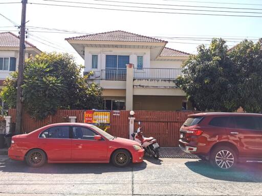 206 Sqm., 1 Bed, 1 Bath House listed for ฿ 2,850,000.