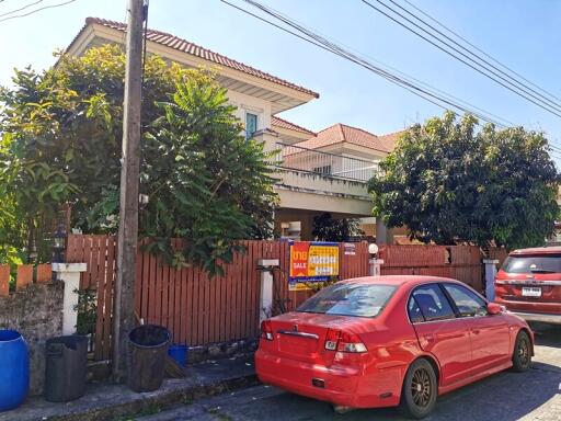 206 Sqm., 1 Bed, 1 Bath House listed for ฿ 2,850,000.