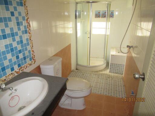 232 Sqm., 2 Beds, 1 Bath House listed for ฿ 3,150,000.