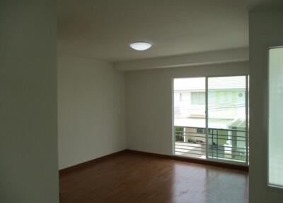 160 Sqm., 3 Beds, 2 Baths House listed for ฿ 3,150,000.
