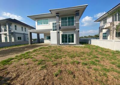365 Sqm., 2 Beds, 2 Baths House listed for ฿ 3,150,000.