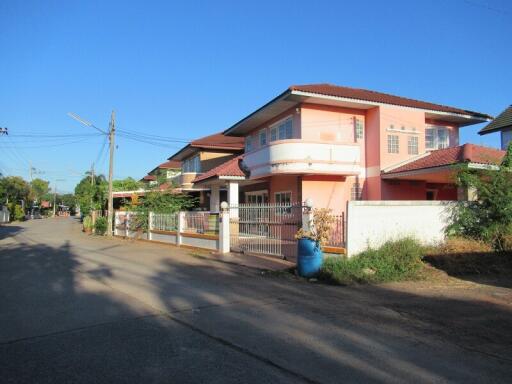 336 Sqm., 3 Beds, 2 Baths House listed for ฿ 3,150,000.