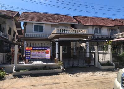 200 Sqm., 1 Bed, 1 Bath House listed for ฿ 3,113,000.