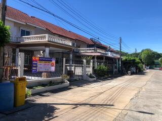 200 Sqm., 1 Bed, 1 Bath House listed for ฿ 3,113,000.