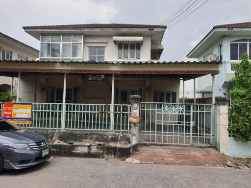 200 Sqm., 3 Beds, 2 Baths House listed for ฿ 2,660,000.