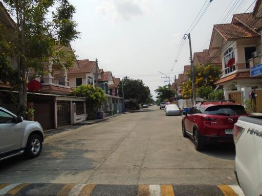 202 Sqm., 3 Beds, 2 Baths House listed for ฿ 2,755,000.