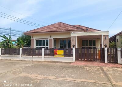 238 Sqm., 3 Beds, 2 Baths House listed for ฿ 3,045,000.