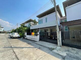 140 Sqm., 1 Bed, 1 Bath House listed for ฿ 2,940,000.