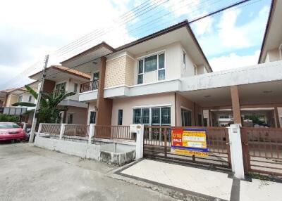 156 Sqm., 3 Beds, 3 Baths House listed for ฿ 2,940,000.