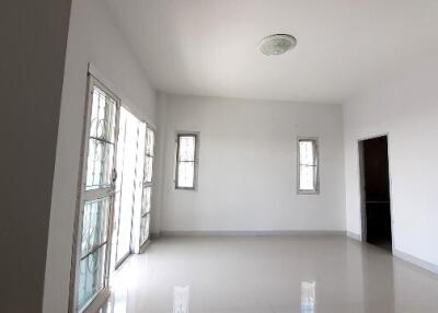 156 Sqm., 3 Beds, 3 Baths House listed for ฿ 2,940,000.