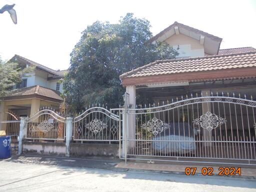 210 Sqm., 1 Bed, 1 Bath House listed for ฿ 2,660,000.