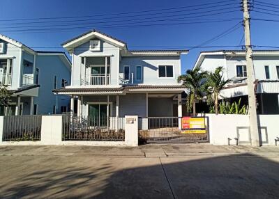 164 Sqm., 3 Beds, 2 Baths House listed for ฿ 2,660,000.