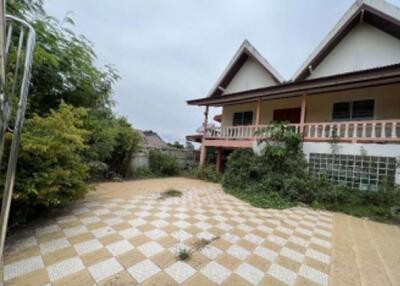 374 Sqm., 1 Bed, 1 Bath House listed for ฿ 2,901,000.